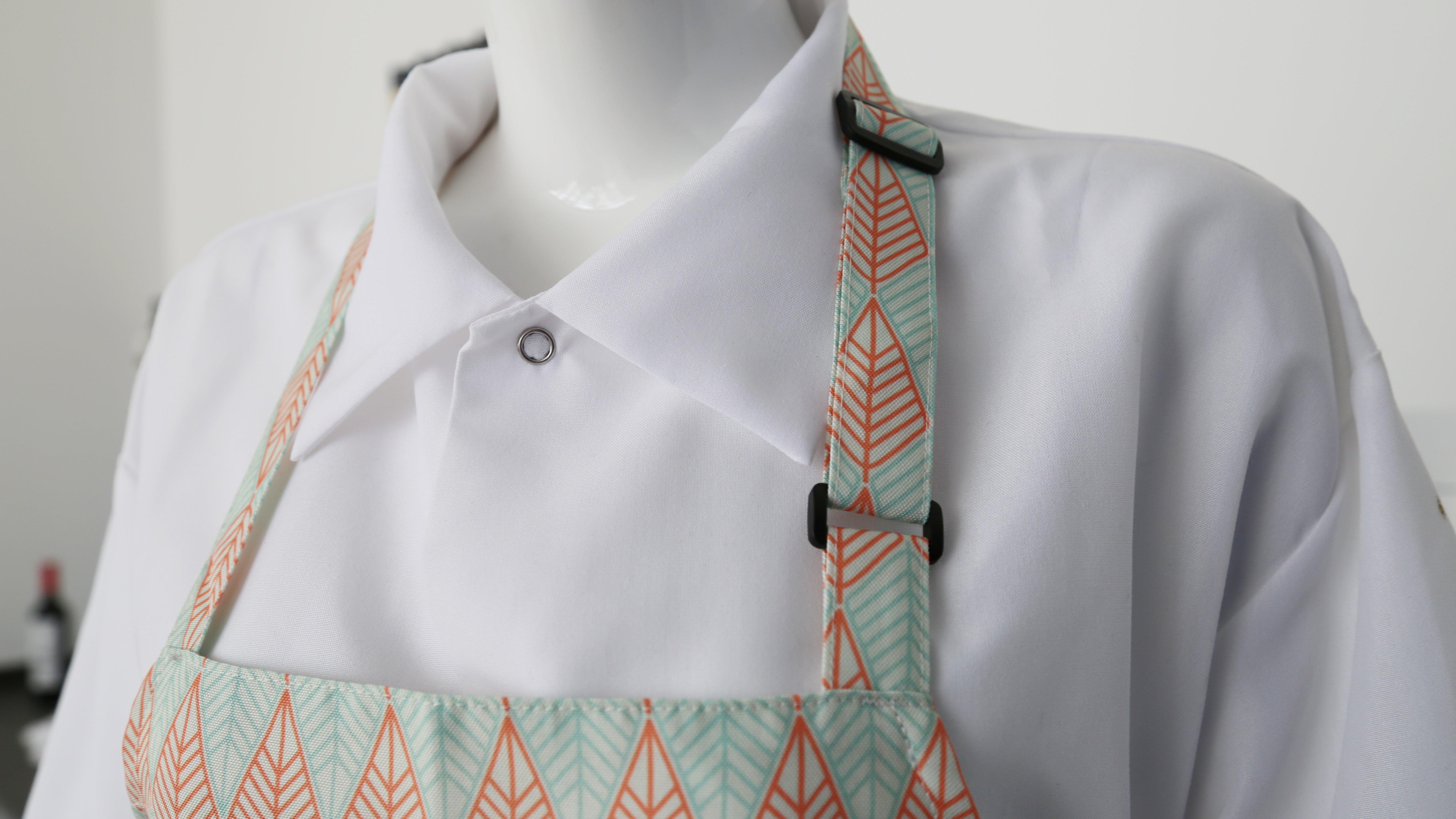 Folium typis APRON cum Pockets et Novifacta button